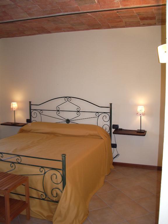 B&B Cascina Gaione Via Gallina,18B 12052 Neive Cn Room photo